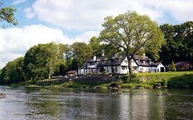 Pwll-Y-Faedda Bed & Breakfast